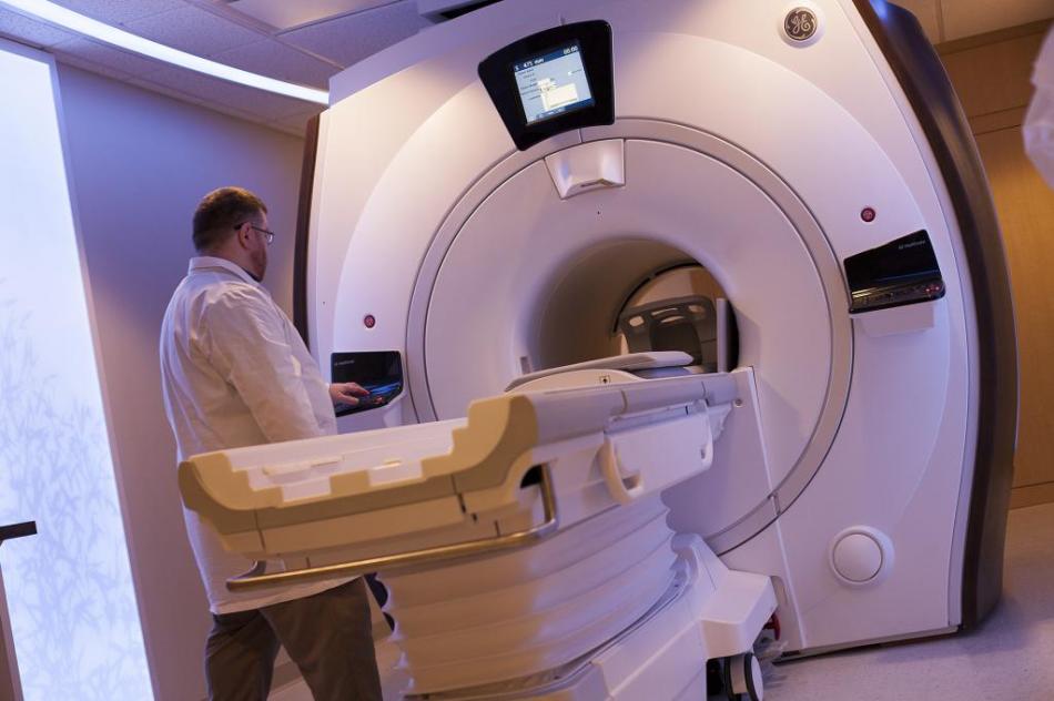 Сколько стоит сделать МРТ малого таза?